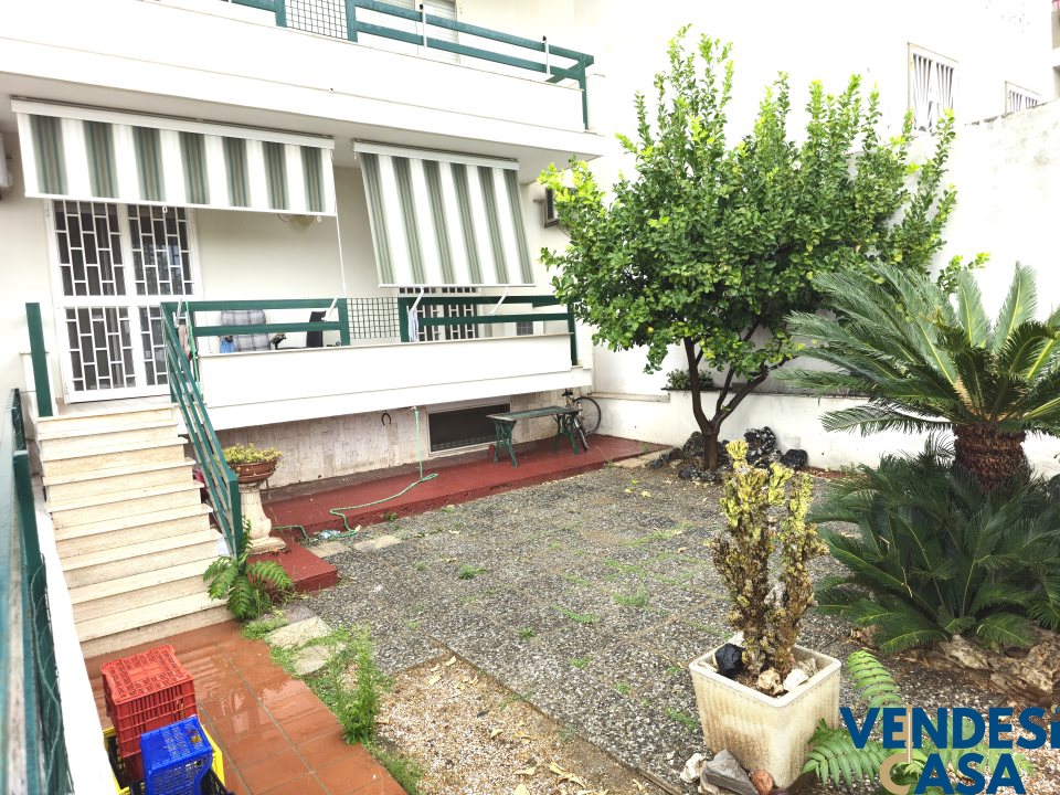 Trilocale in vendita, Adelfia canneto