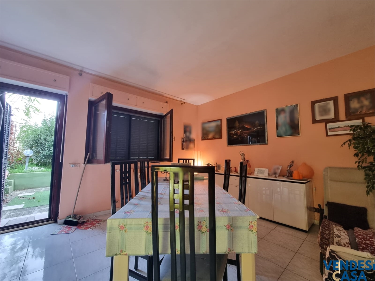 Trilocale in vendita, Adelfia canneto