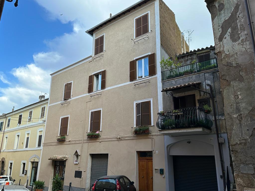 Appartamento da ristrutturare a Civita Castellana