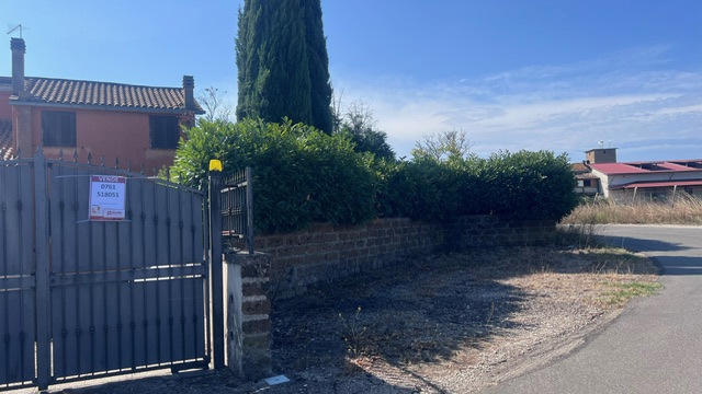 Villa Bifamiliare con giardino a Fabrica di Roma