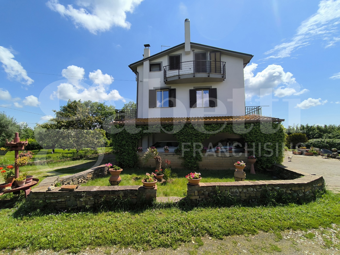 Villa Bifamiliare con giardino a Fabrica di Roma