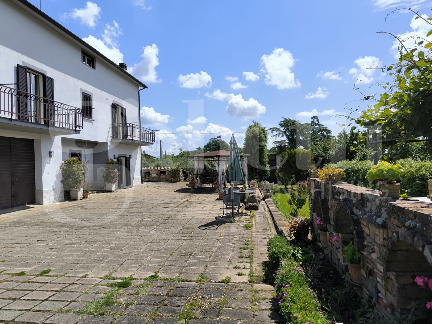 Villa Bifamiliare con giardino a Fabrica di Roma