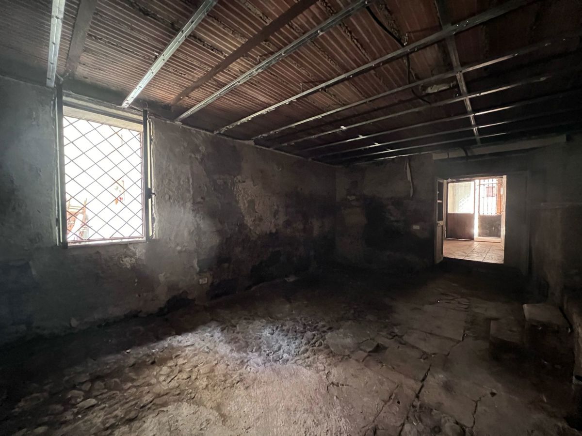 Magazzino in vendita a Civita Castellana