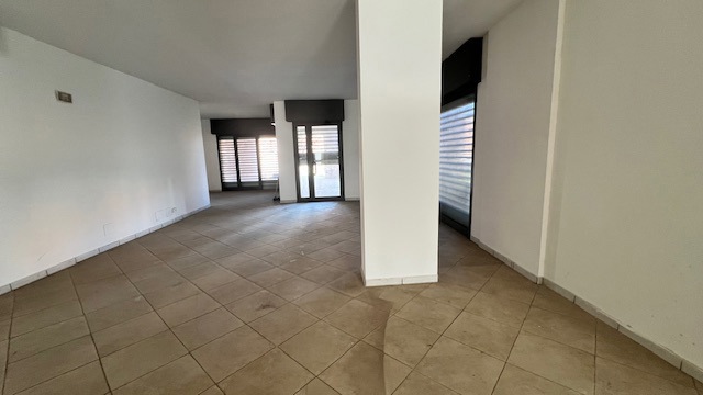 Negozio in affitto a Civita Castellana