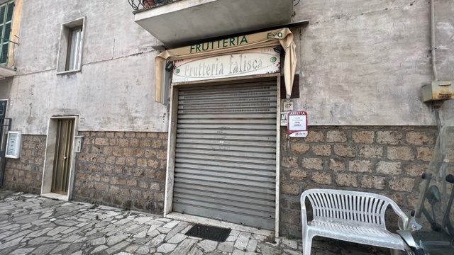 Negozio in affitto a Civita Castellana