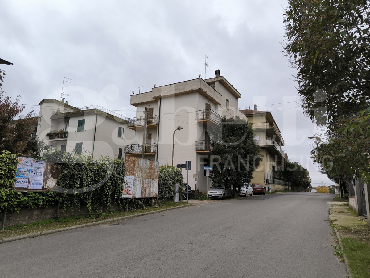 Appartamento in vendita a Corchiano