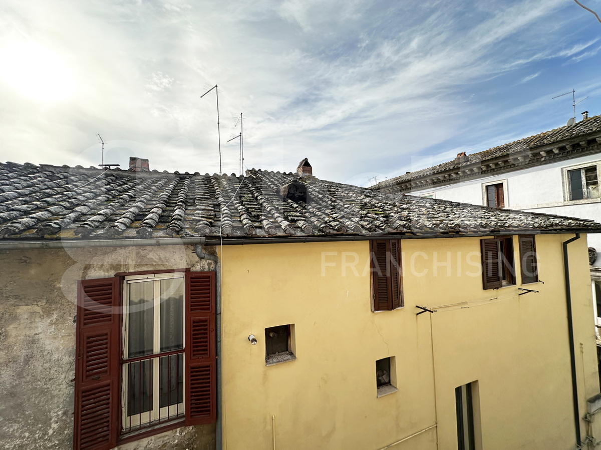 Trilocale in vendita a Civita Castellana