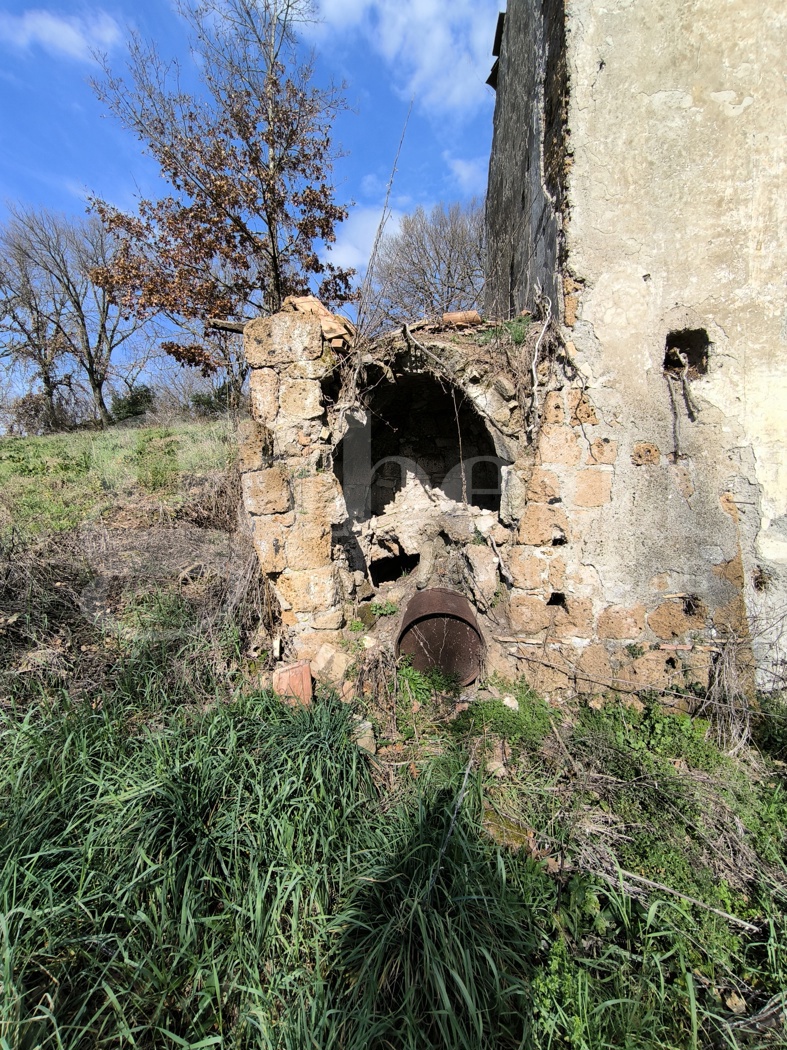 Rustico in vendita a Gallese
