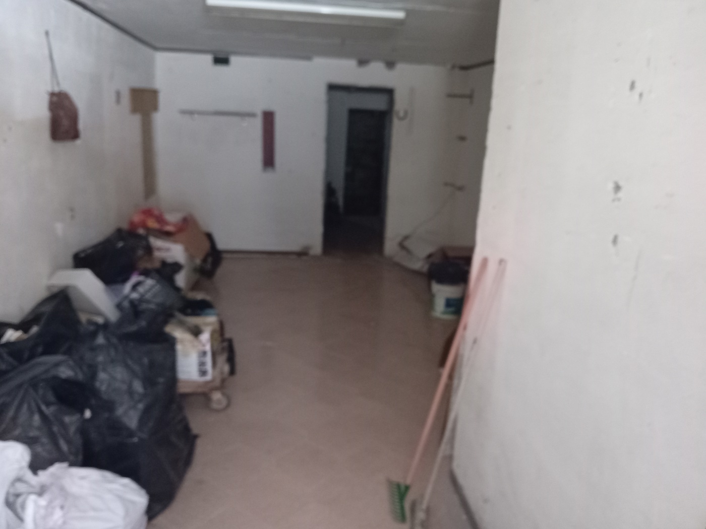 Magazzino in vendita a Civita Castellana