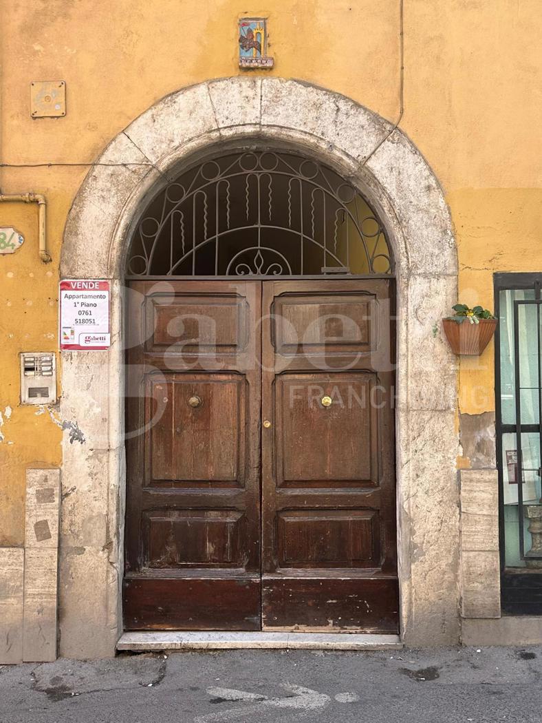 Trilocale ristrutturato a Civita Castellana