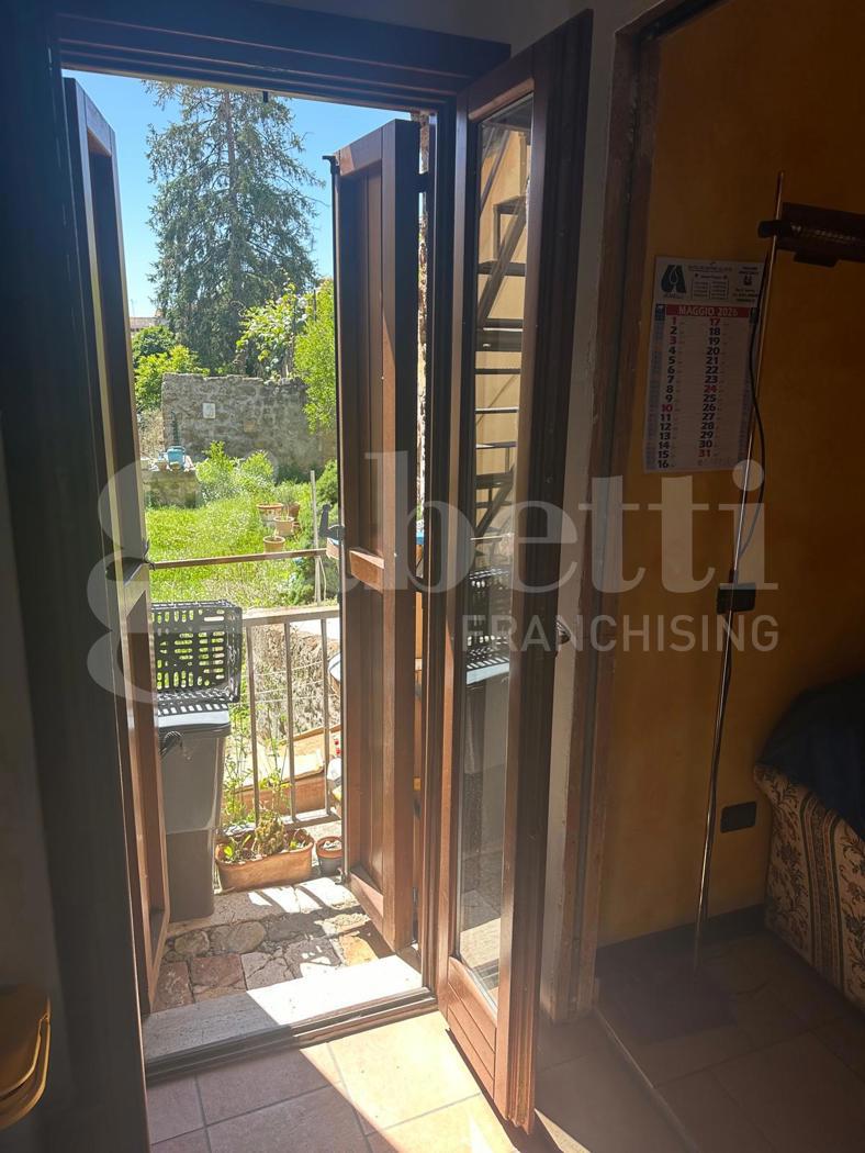 Trilocale ristrutturato a Civita Castellana