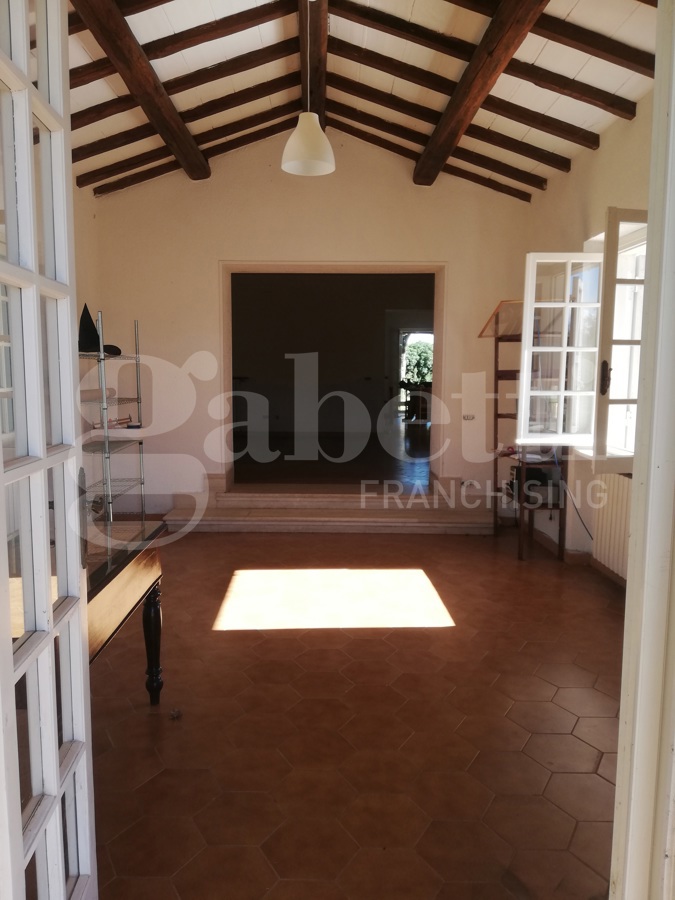Villa con giardino a Gallese