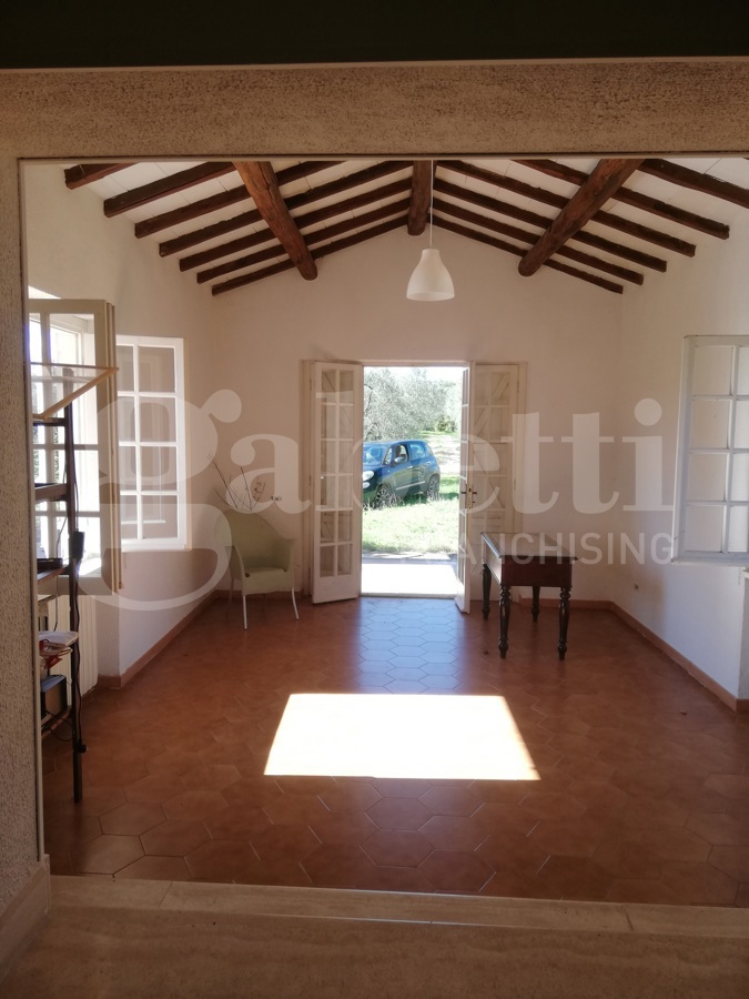 Villa con giardino a Gallese