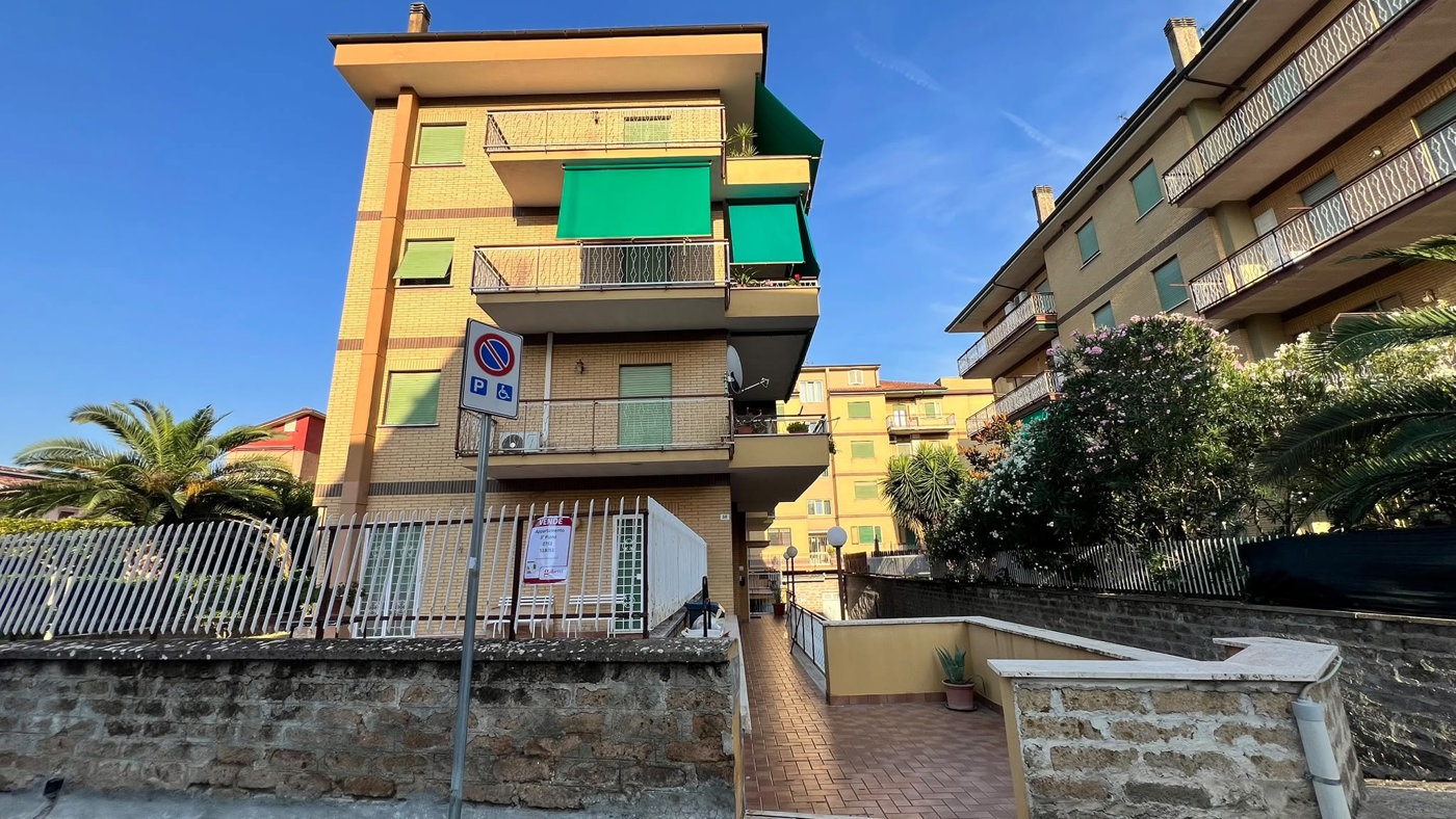 Quadrilocale in vendita a Civita Castellana
