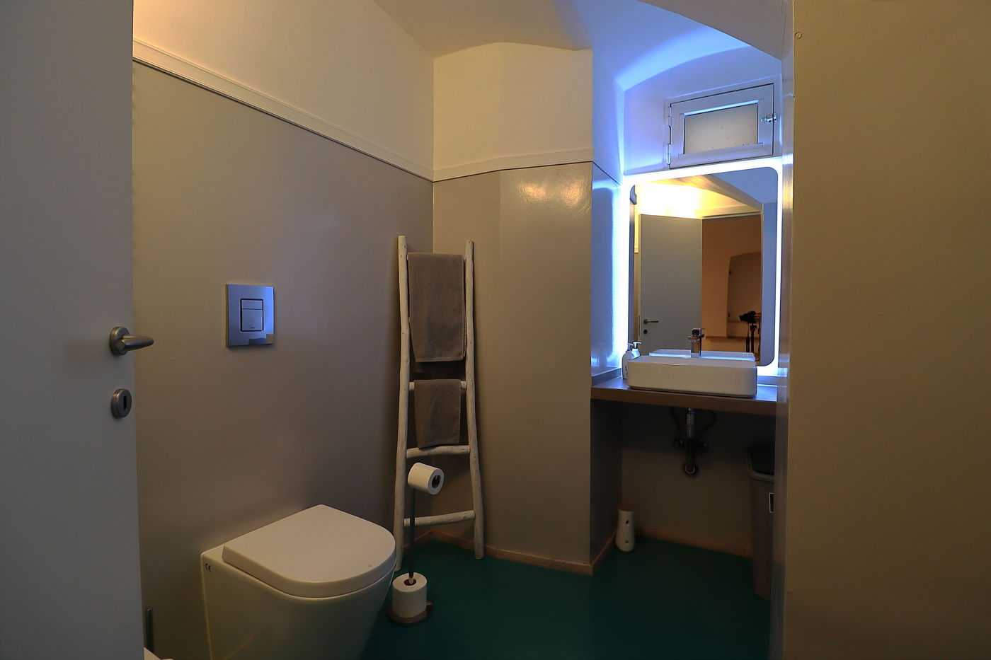 Casa indipendente ristrutturata a Bari