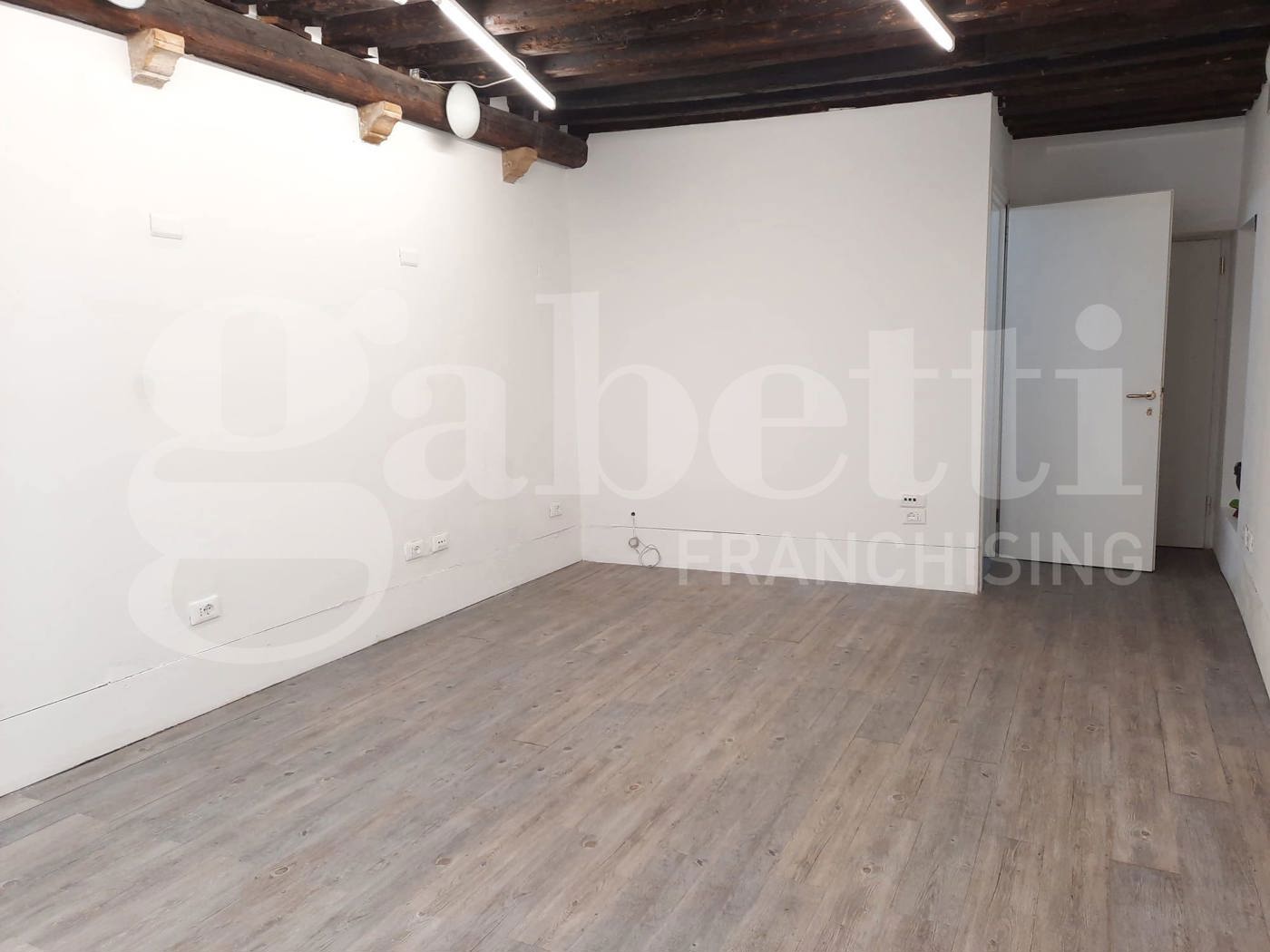 Negozio in affitto a Venezia