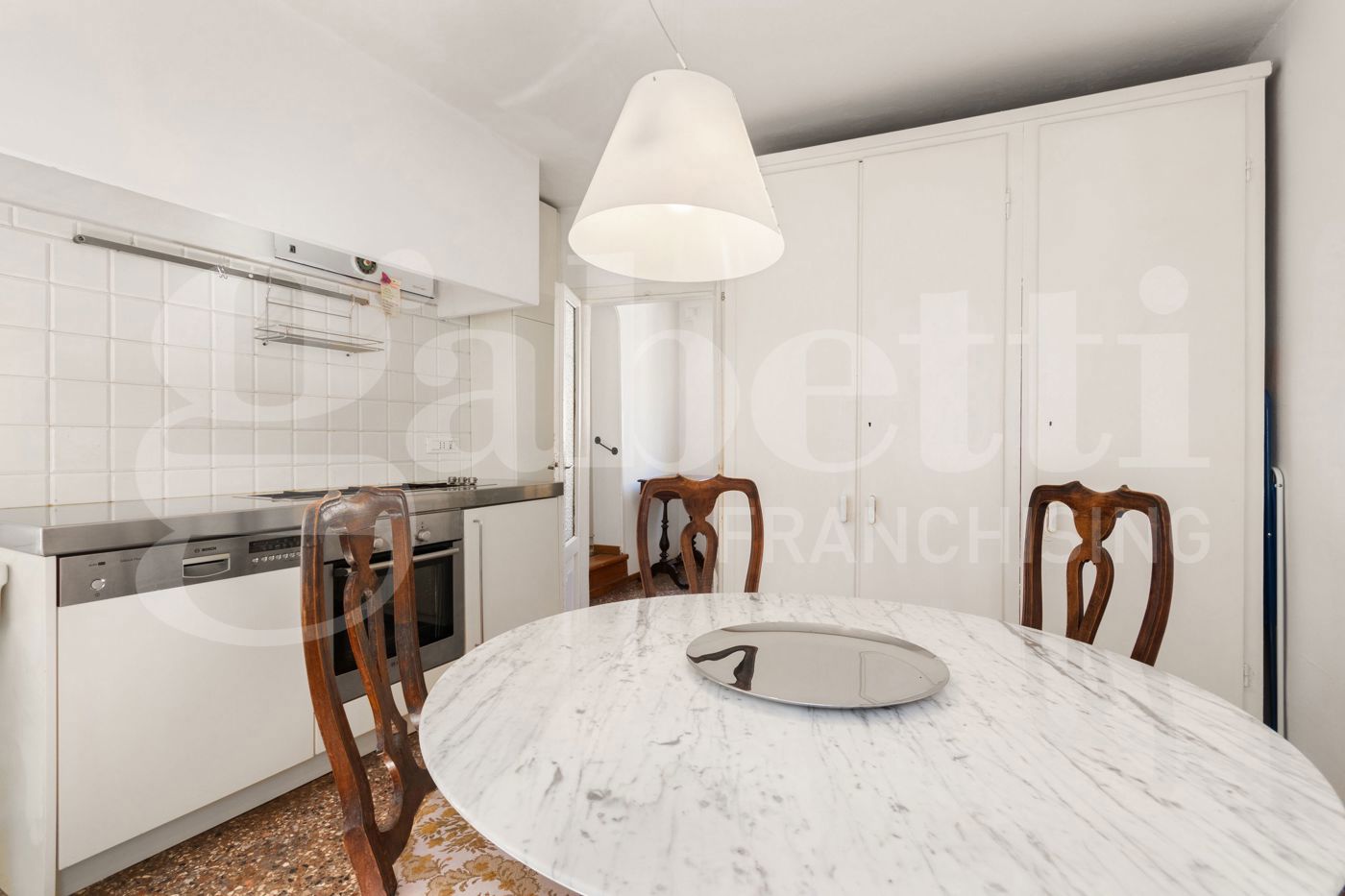 Quadrilocale arredato in affitto a Venezia