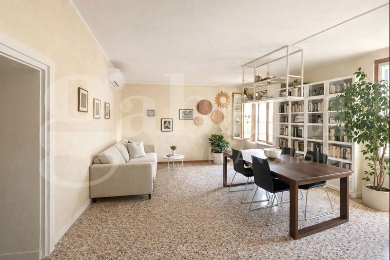 appartamento in vendita a Venezia in zona Sestiere Cannaregio