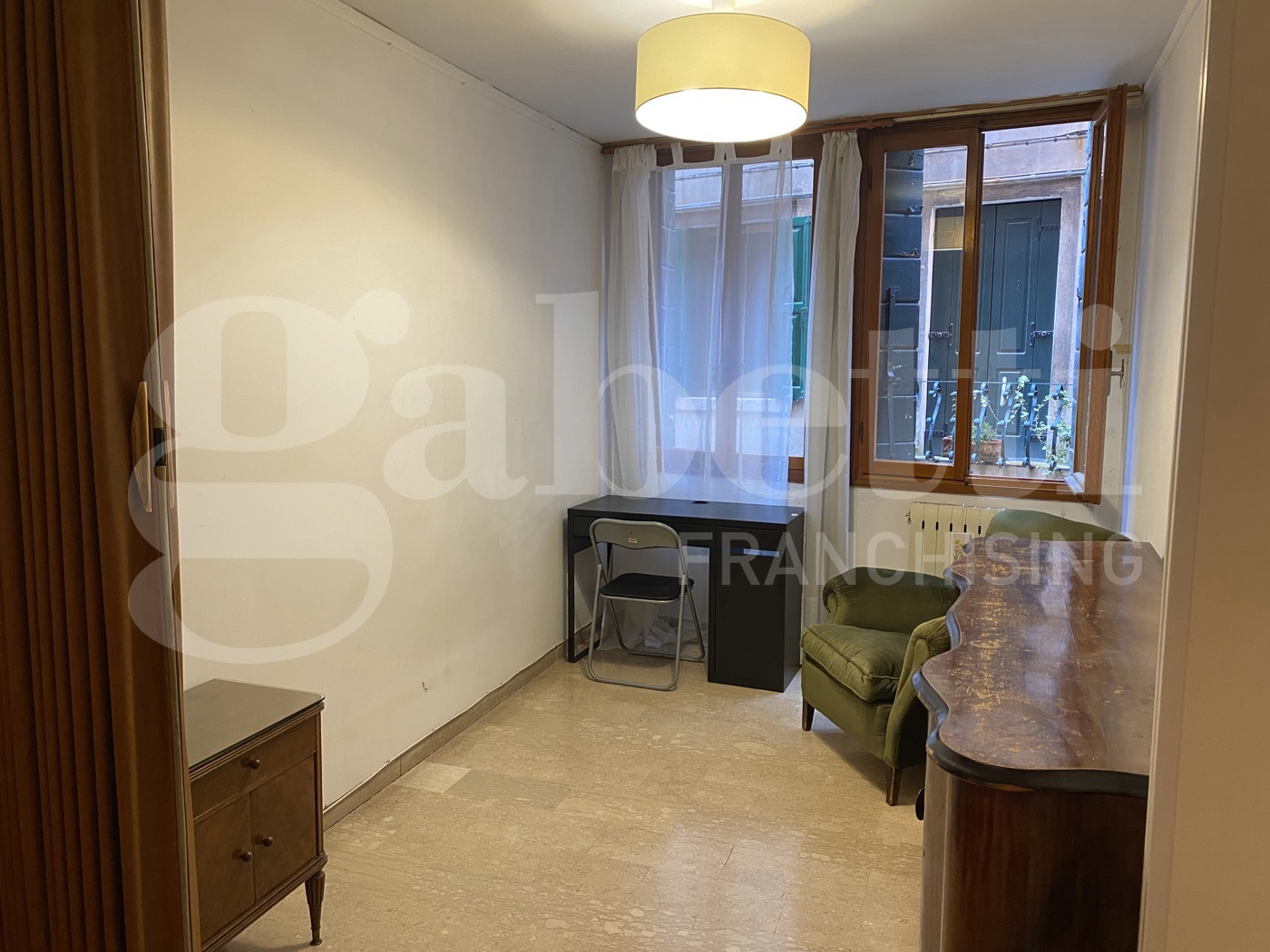 Trilocale da ristrutturare a Venezia