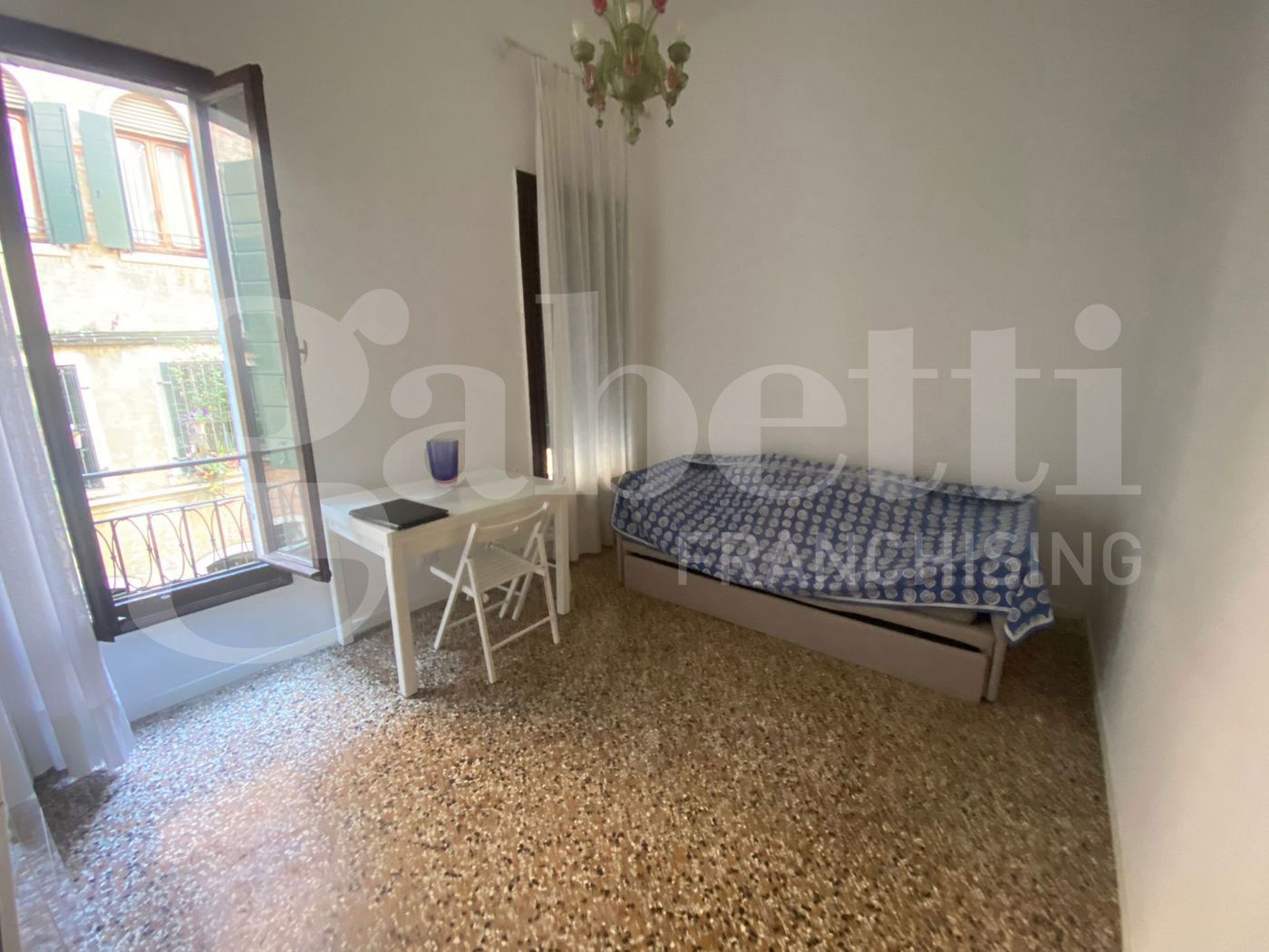 Trilocale arredato in affitto a Venezia