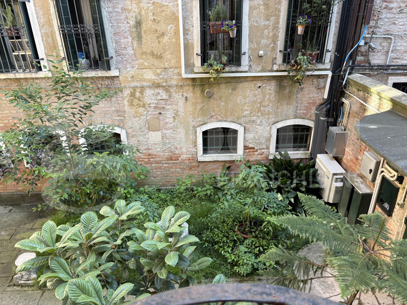 Trilocale arredato in affitto a Venezia