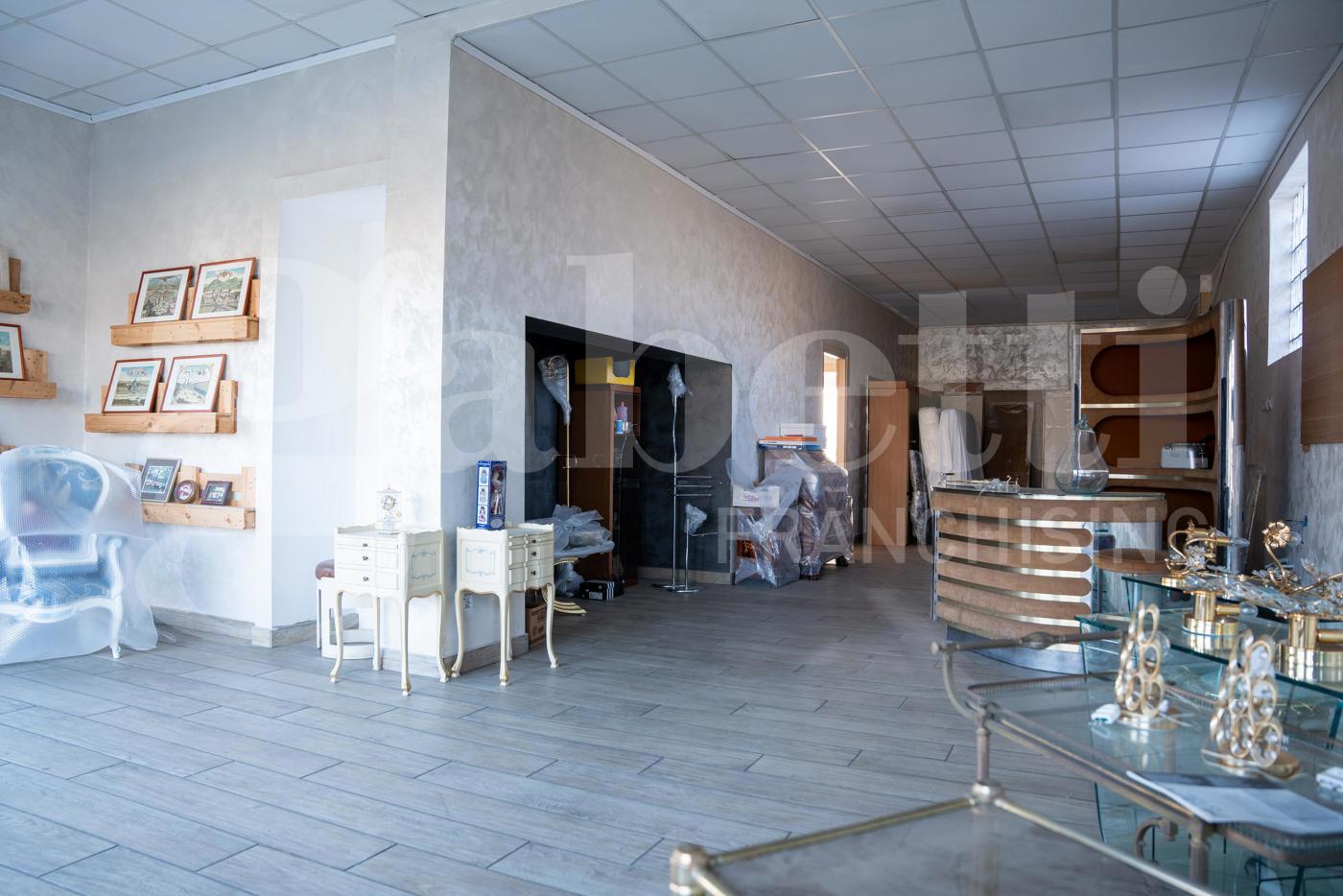 Negozio in affitto a Scalenghe