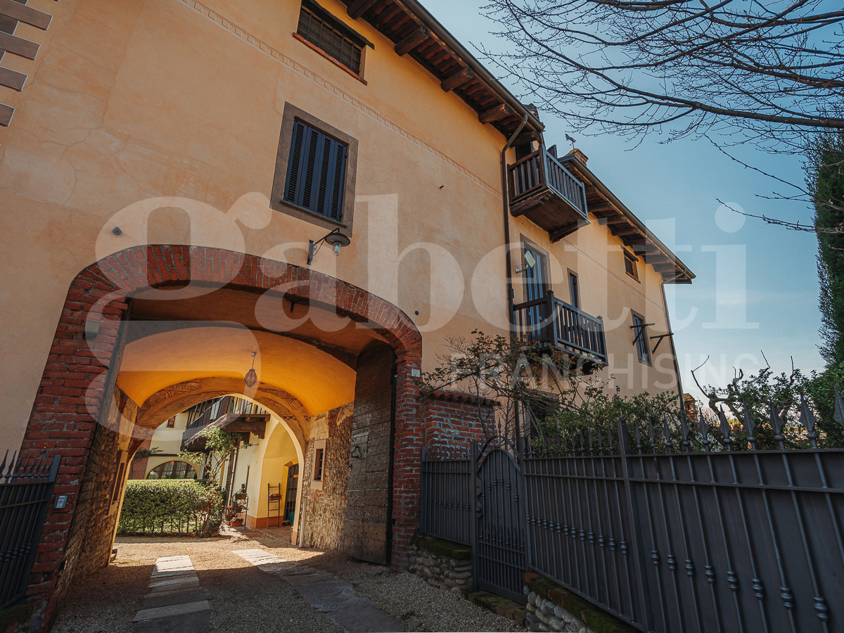 Quadrilocale in vendita a Pinerolo