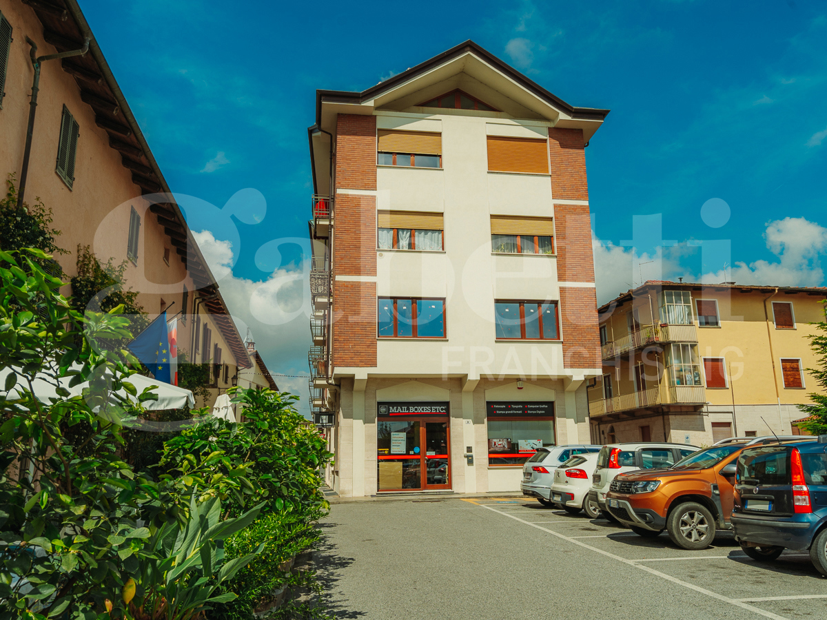 Quadrilocale da ristrutturare a Cavour