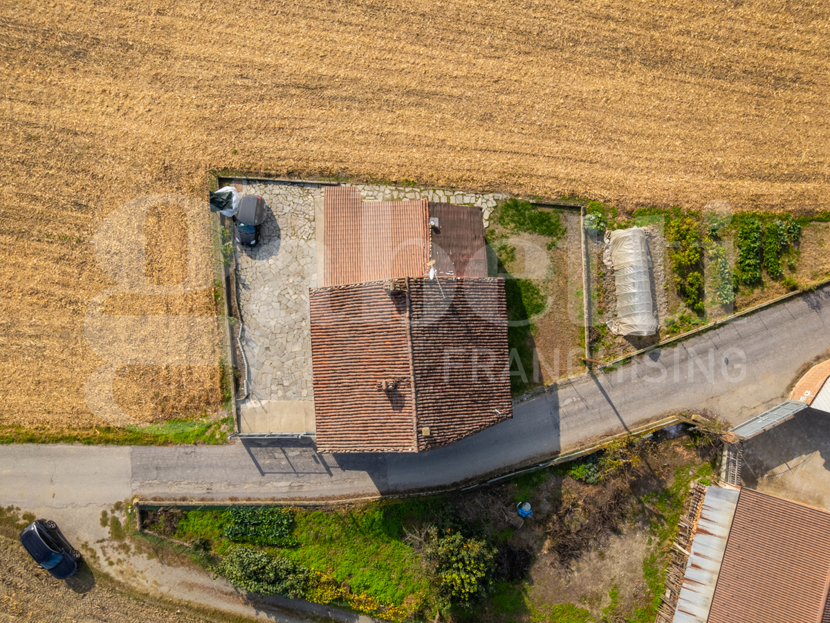 Casa indipendente con giardino a Vigone