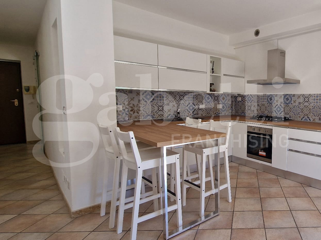 Trilocale arredato in affitto a Pinerolo