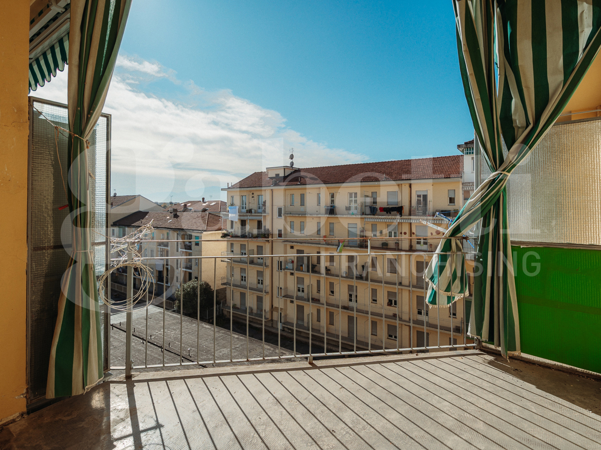 Appartamento con box a Pinerolo