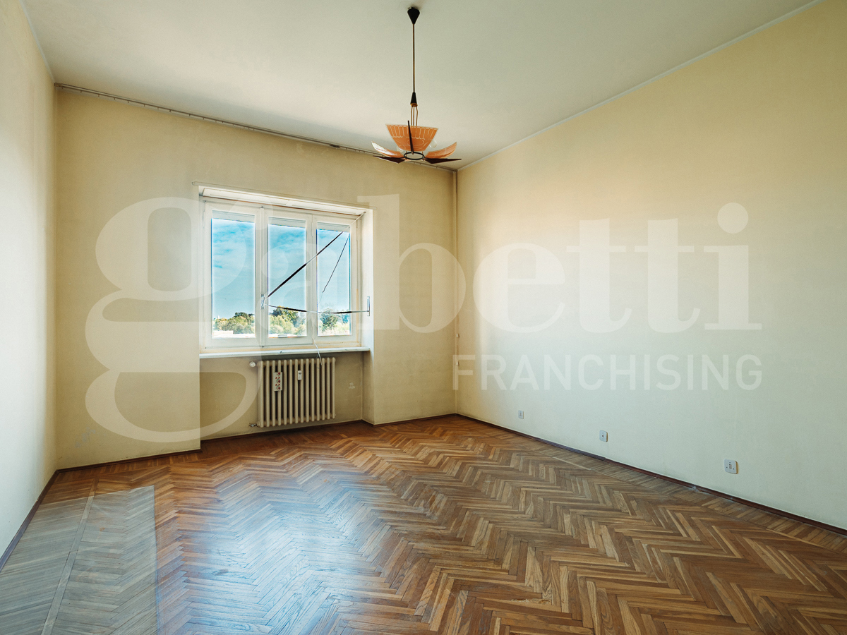 Appartamento con box a Pinerolo