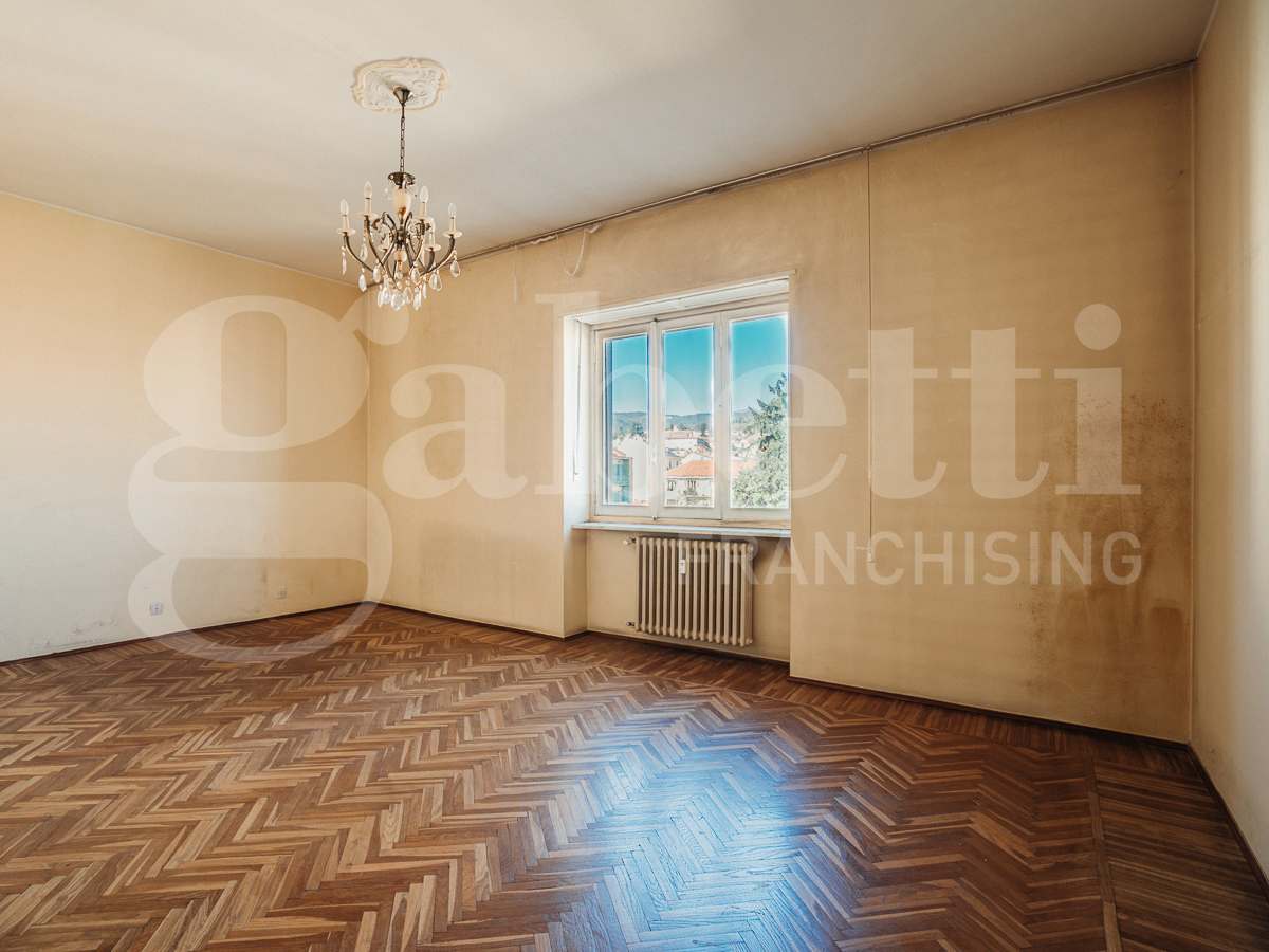 Appartamento con box a Pinerolo