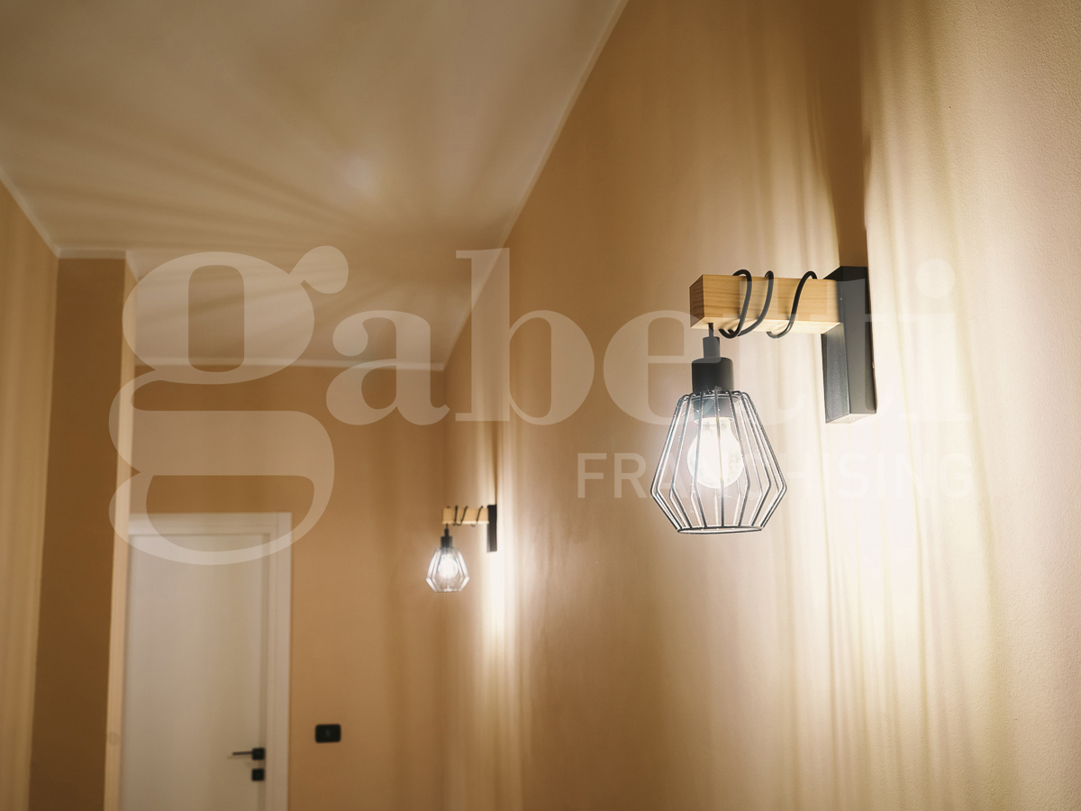 Trilocale con box a Roletto