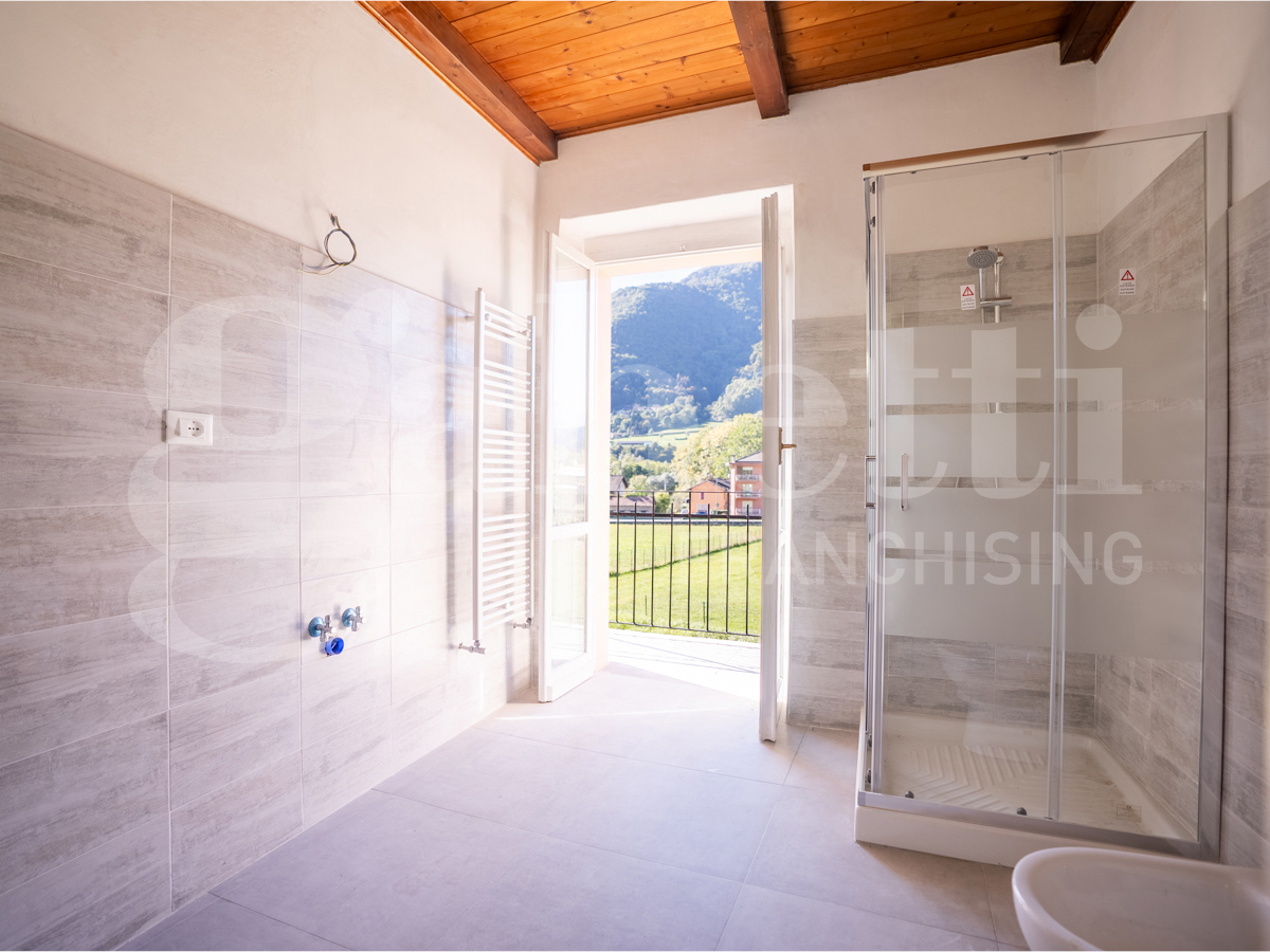 Casa indipendente con giardino a Villar Perosa