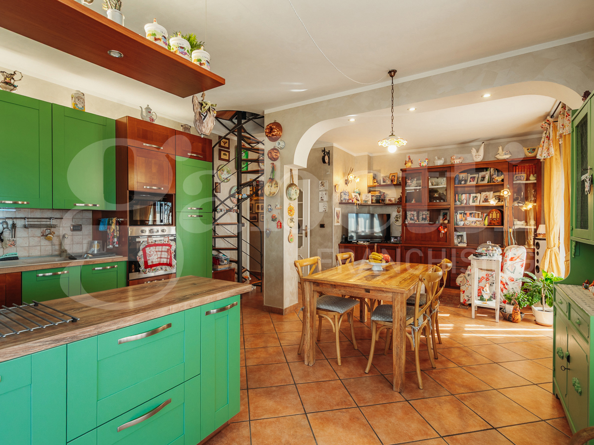 Appartamento con giardino a Buriasco