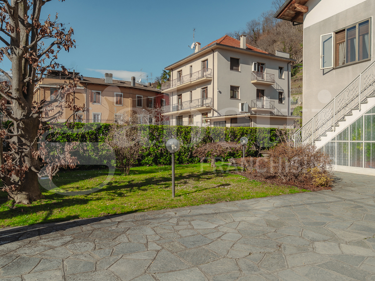 Appartamento con giardino a Porte