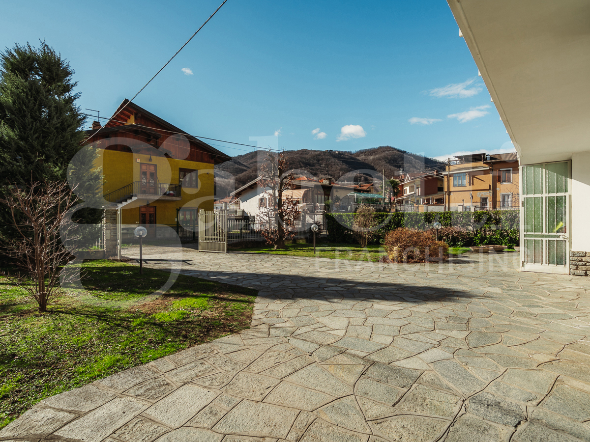 Appartamento con giardino a Porte