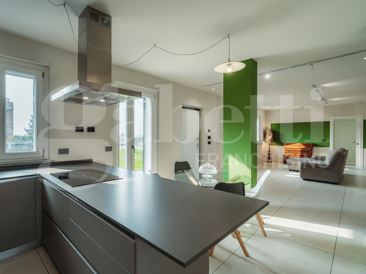 Casa indipendente con giardino a Macello