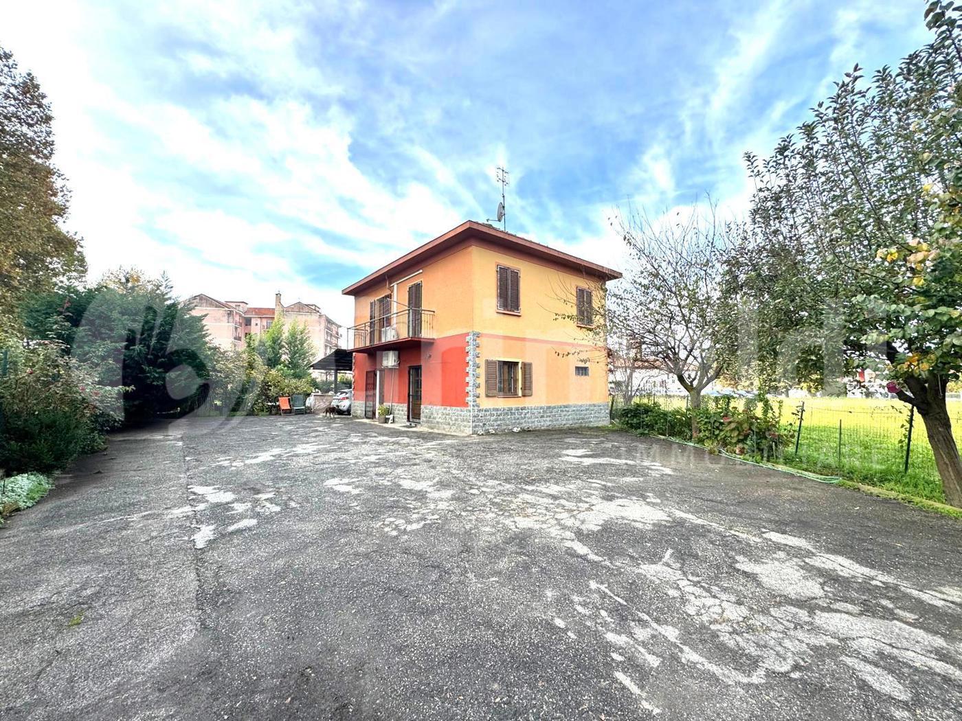 Casa indipendente con giardino a Airasca