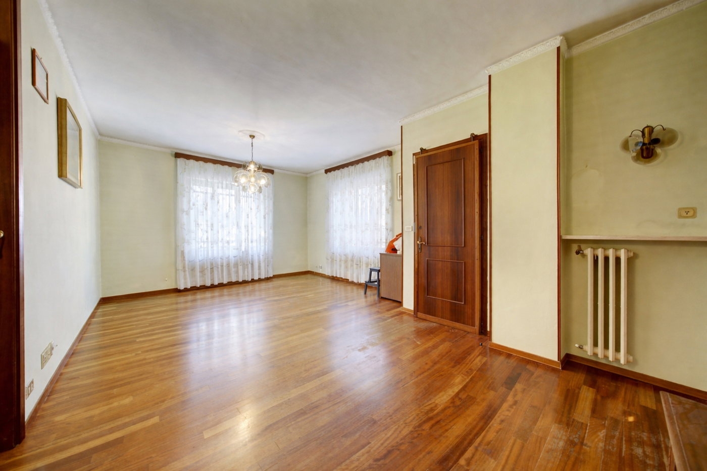 Villa Bifamiliare con giardino a Beinasco