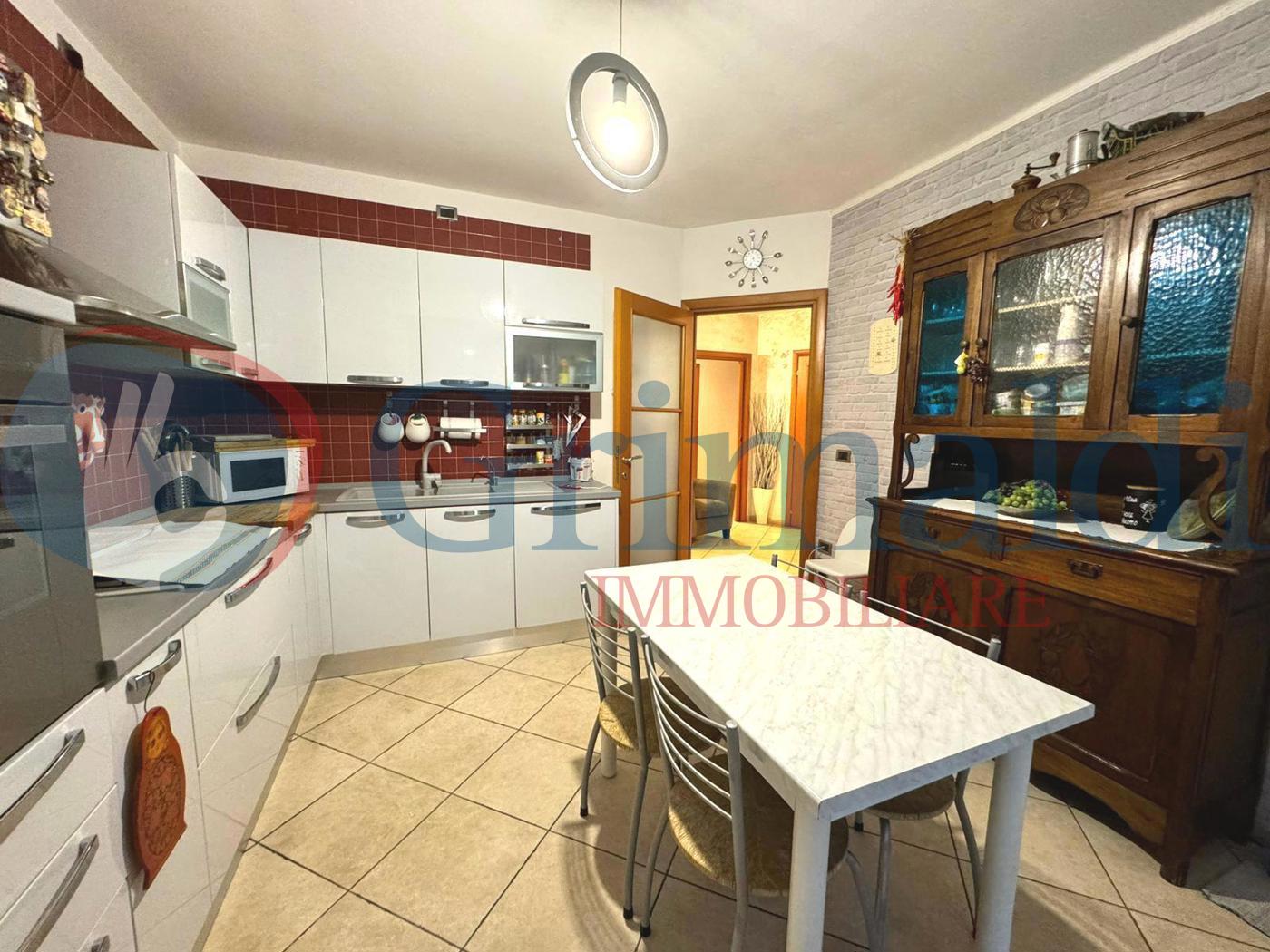 Appartamento in vendita a Beinasco