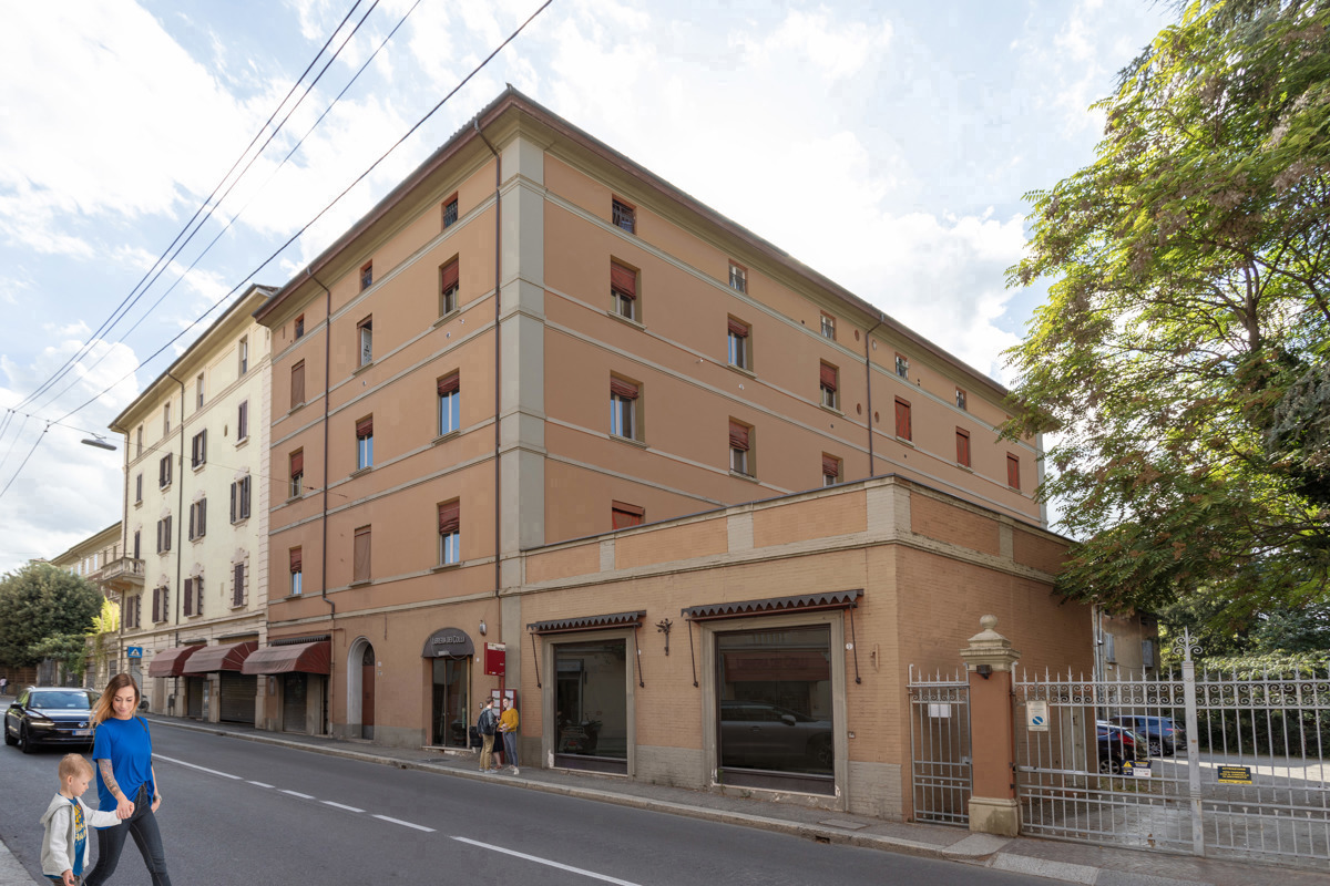 Trilocale ristrutturato a Bologna