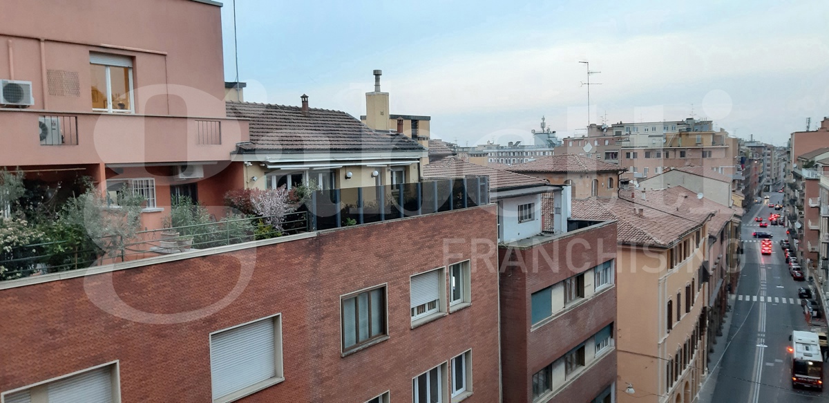 Trilocale nuovo a Bologna