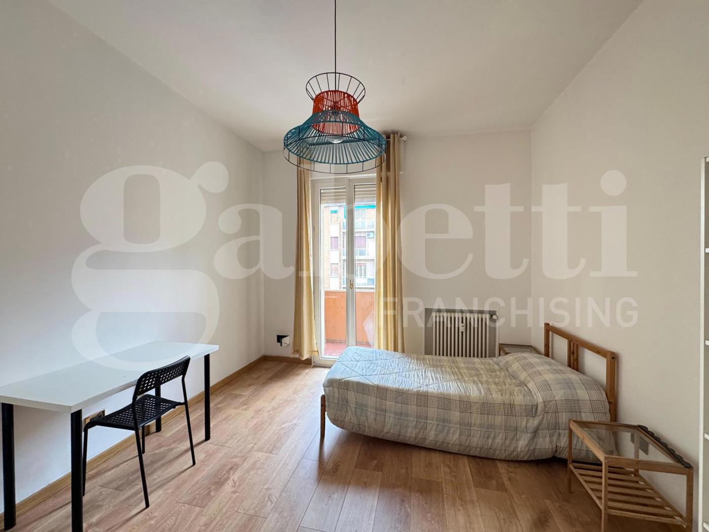 Quadrilocale ristrutturato a Bologna