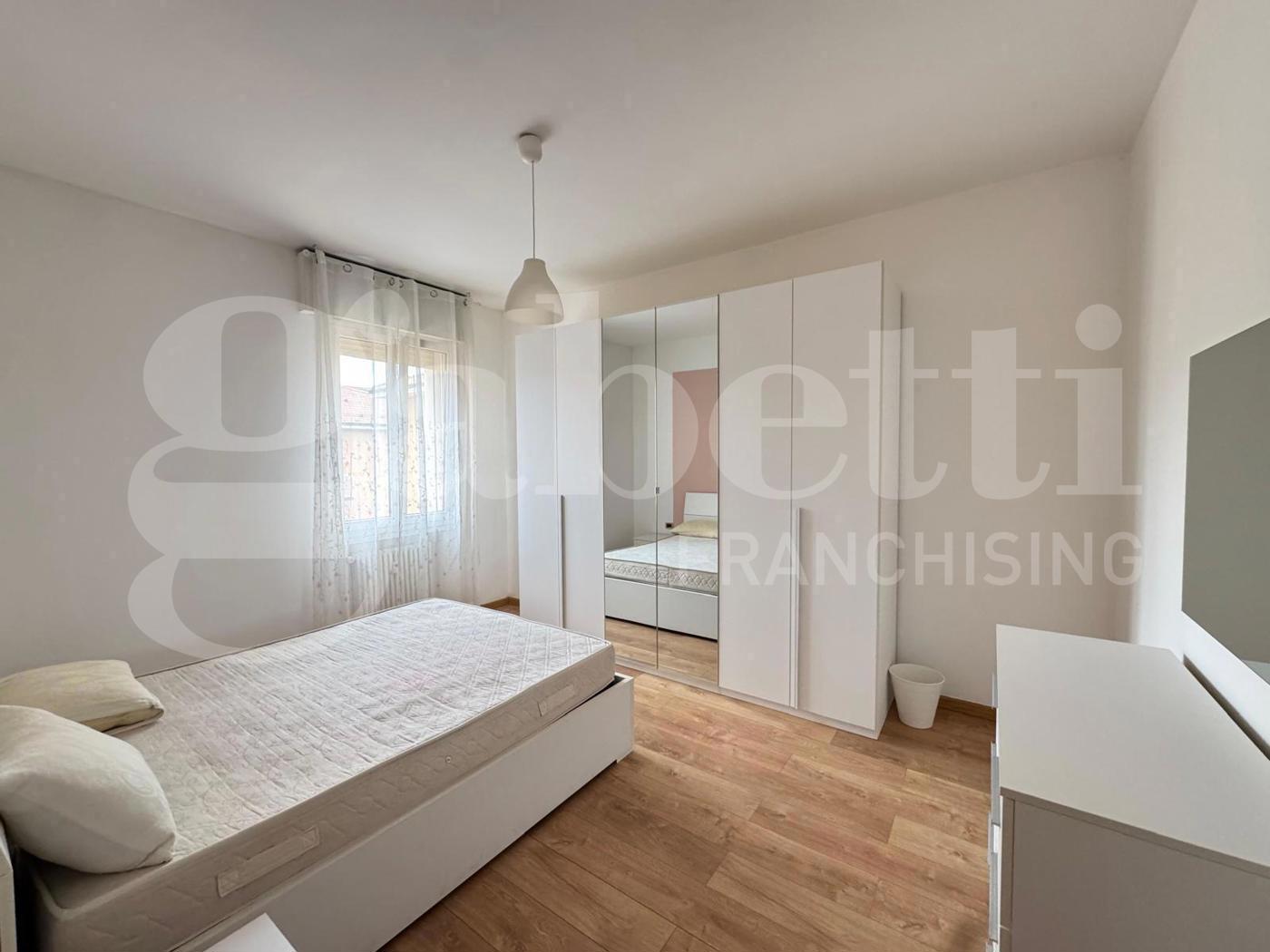 Quadrilocale ristrutturato a Bologna