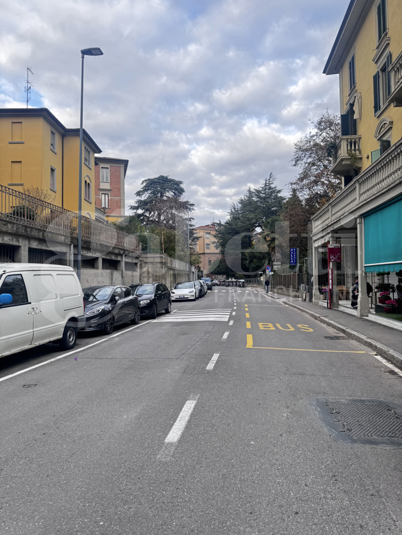 Trilocale in vendita a Bologna