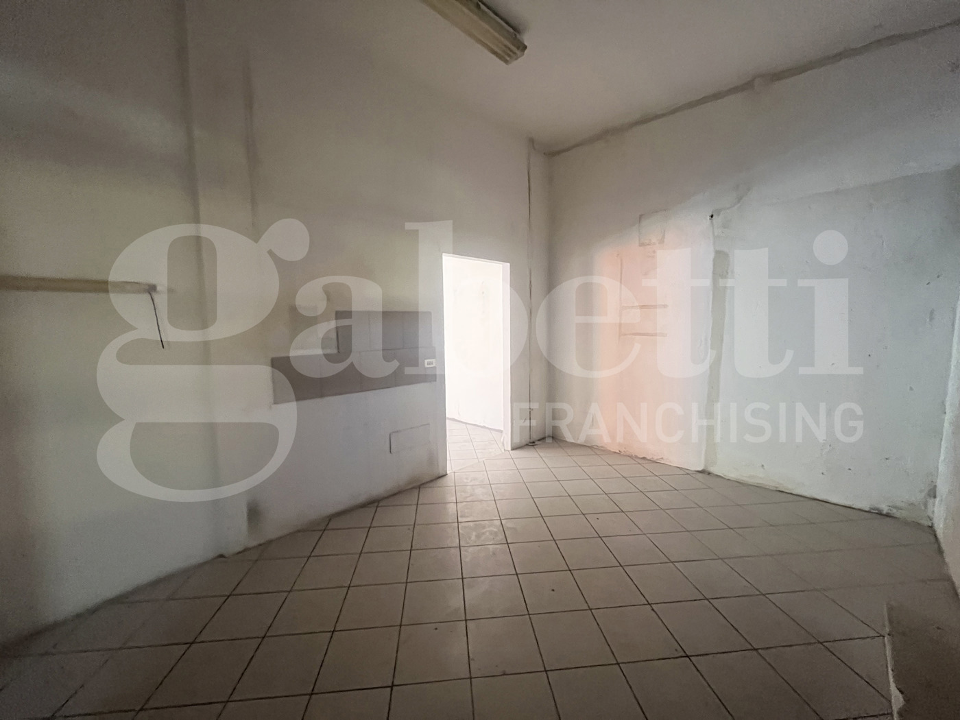 Negozio in affitto a Sasso Marconi