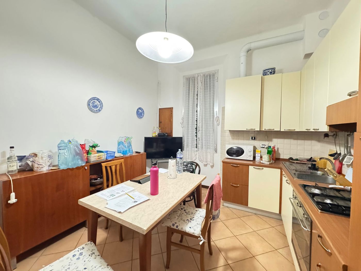 Casa indipendente con box doppio a Bologna