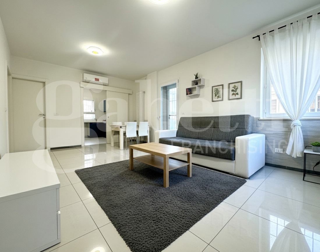 Quadrilocale con box a Bologna